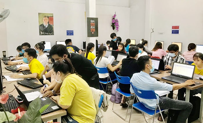 học tin học tại bình dương