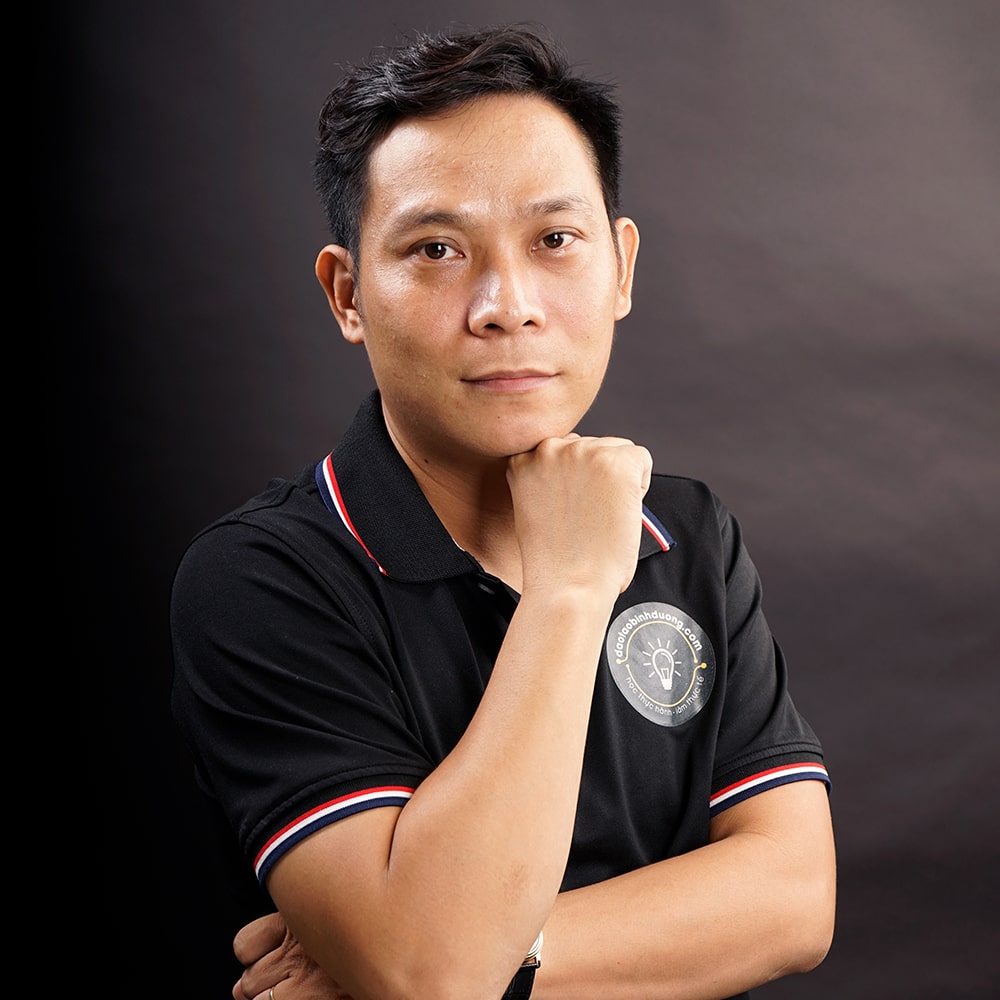 Thầy Công